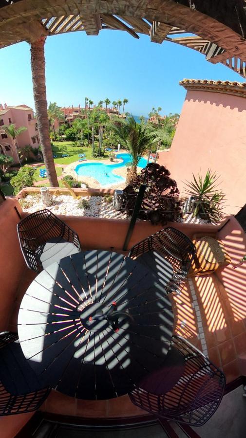 Lovely Penthouse On The Beach, Amazing Views Apartment Marbella